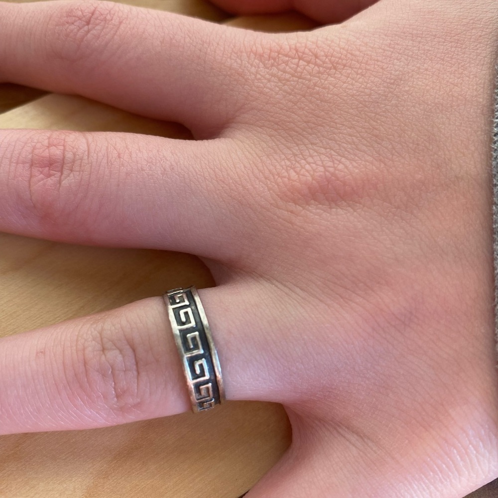 Classic Y2K “Market” Rings + toe ring - Picture 9 of 9